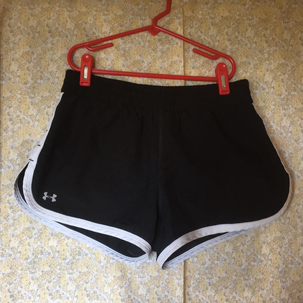 Under armour XS running shorts